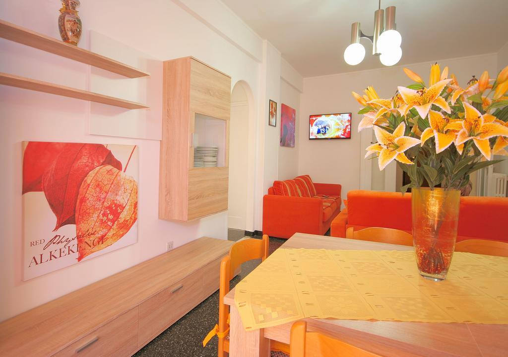 Top Relax Apartment Аласио Екстериор снимка